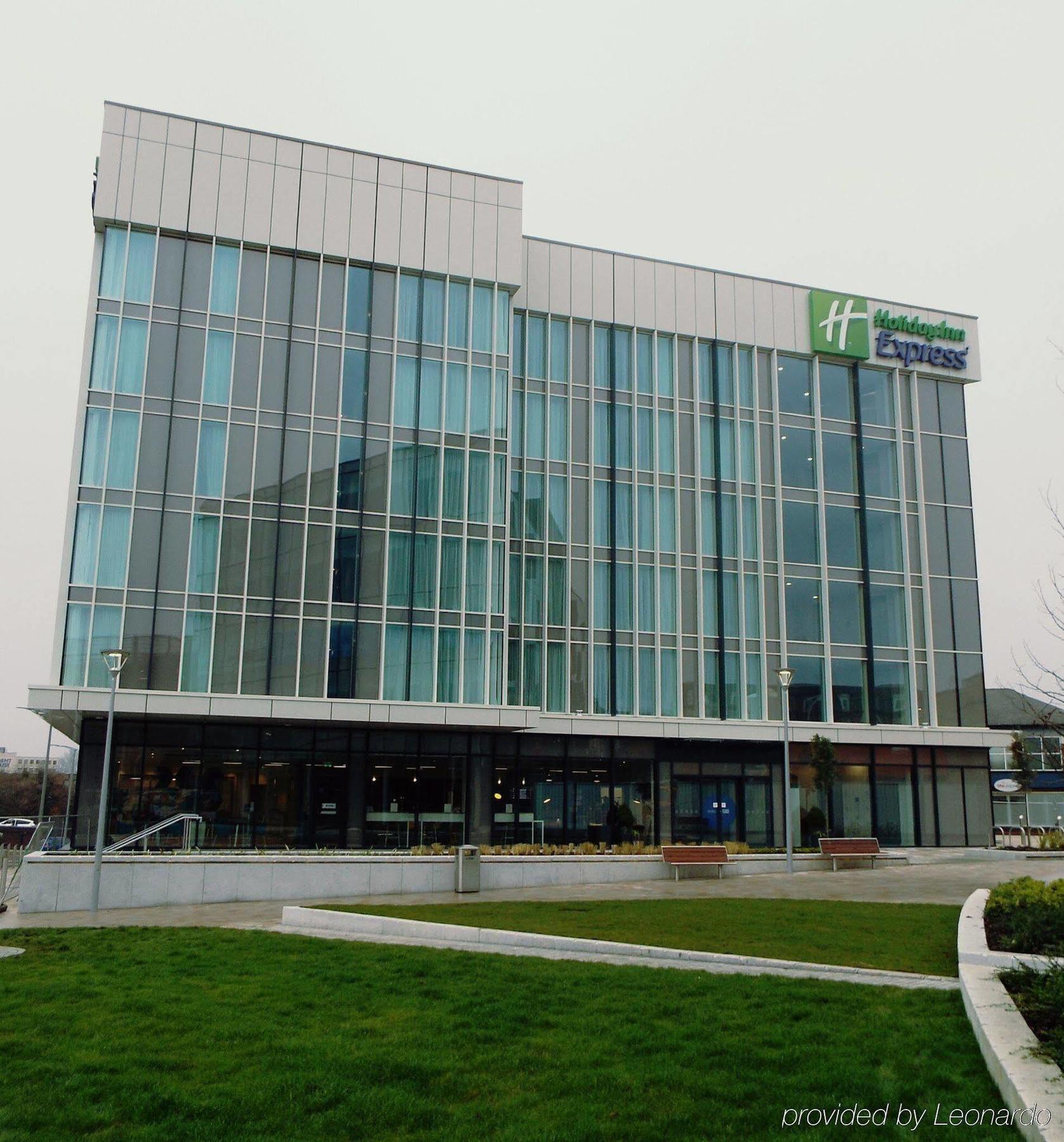 Holiday Inn Express - Stockport, An Ihg Hotel Exterior foto